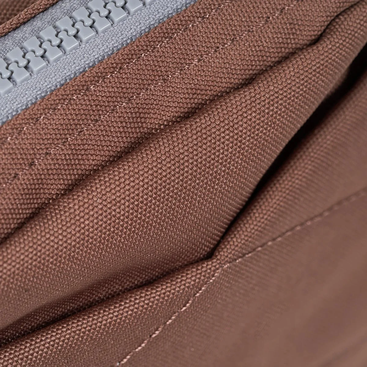 Bond Pocket Crossbody Bag in Coco - Image 5
