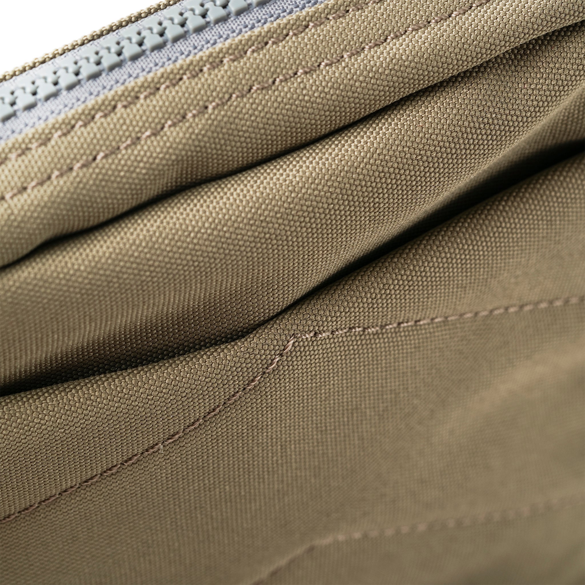 Bond Pocket Crossbody Bag in Coriander - Image 7