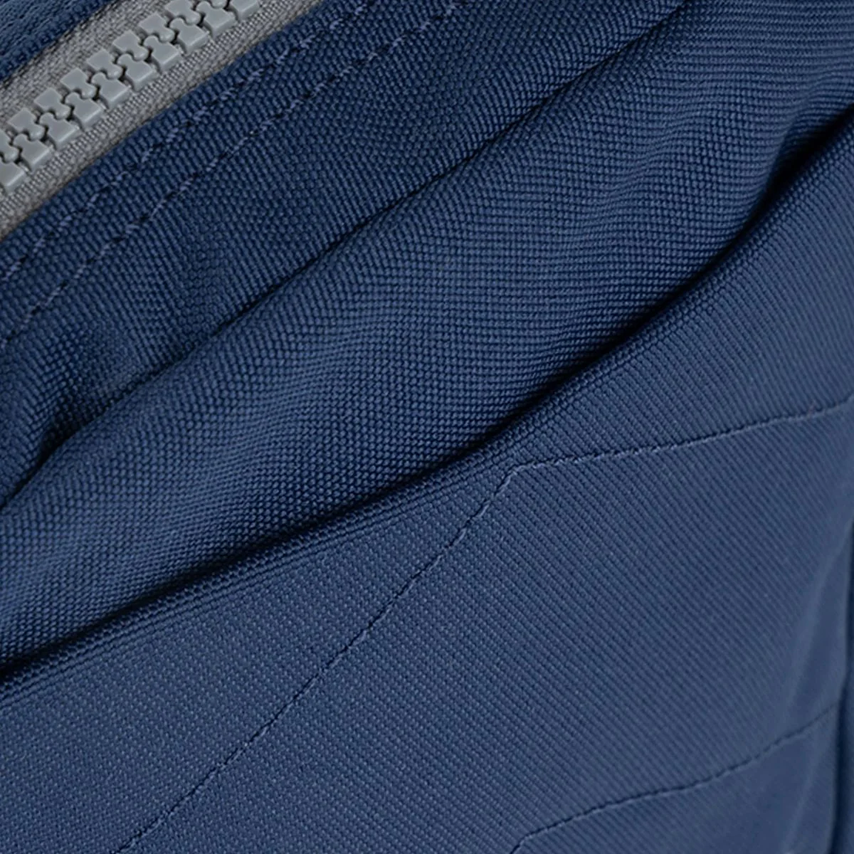 Bond Pocket Crossbody Bag in Crisp Blue - Image 5