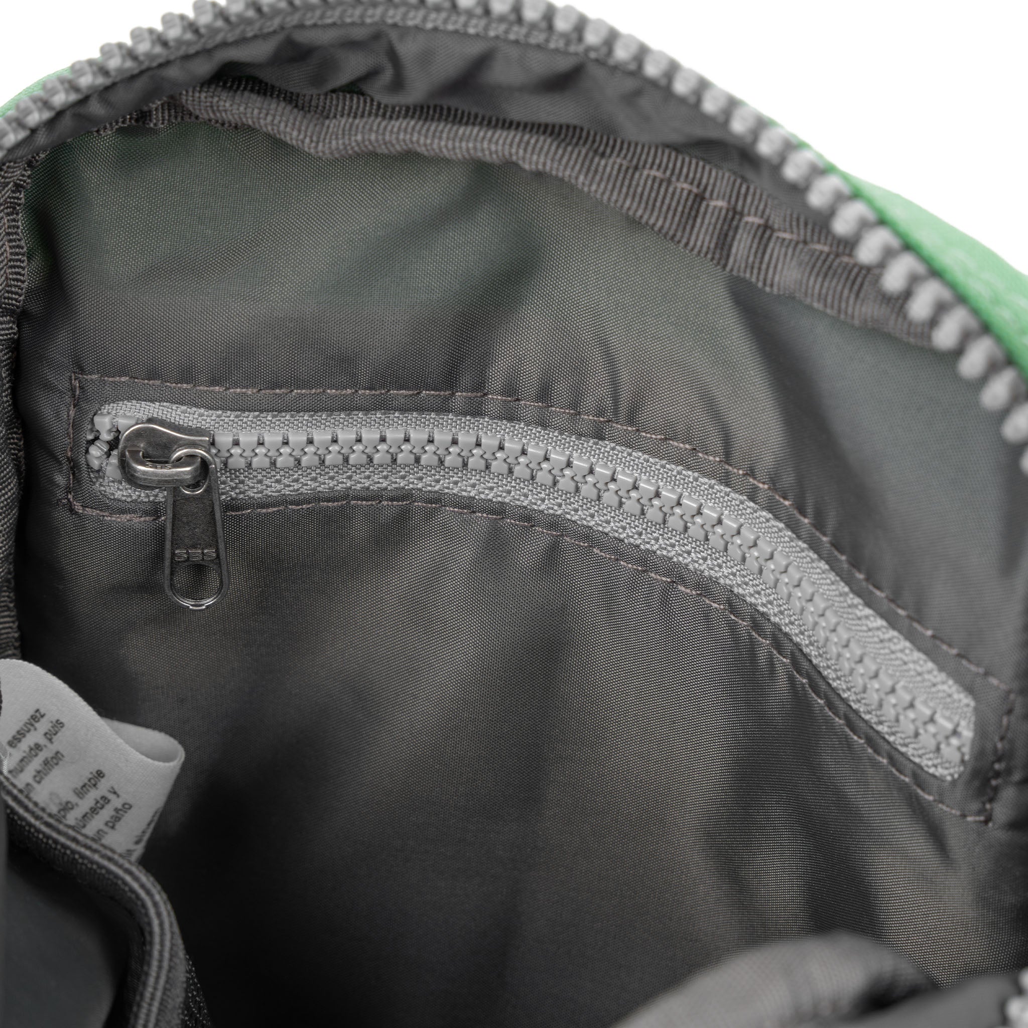 Bond Pocket Crossbody Bag in Peppermint - Image 4
