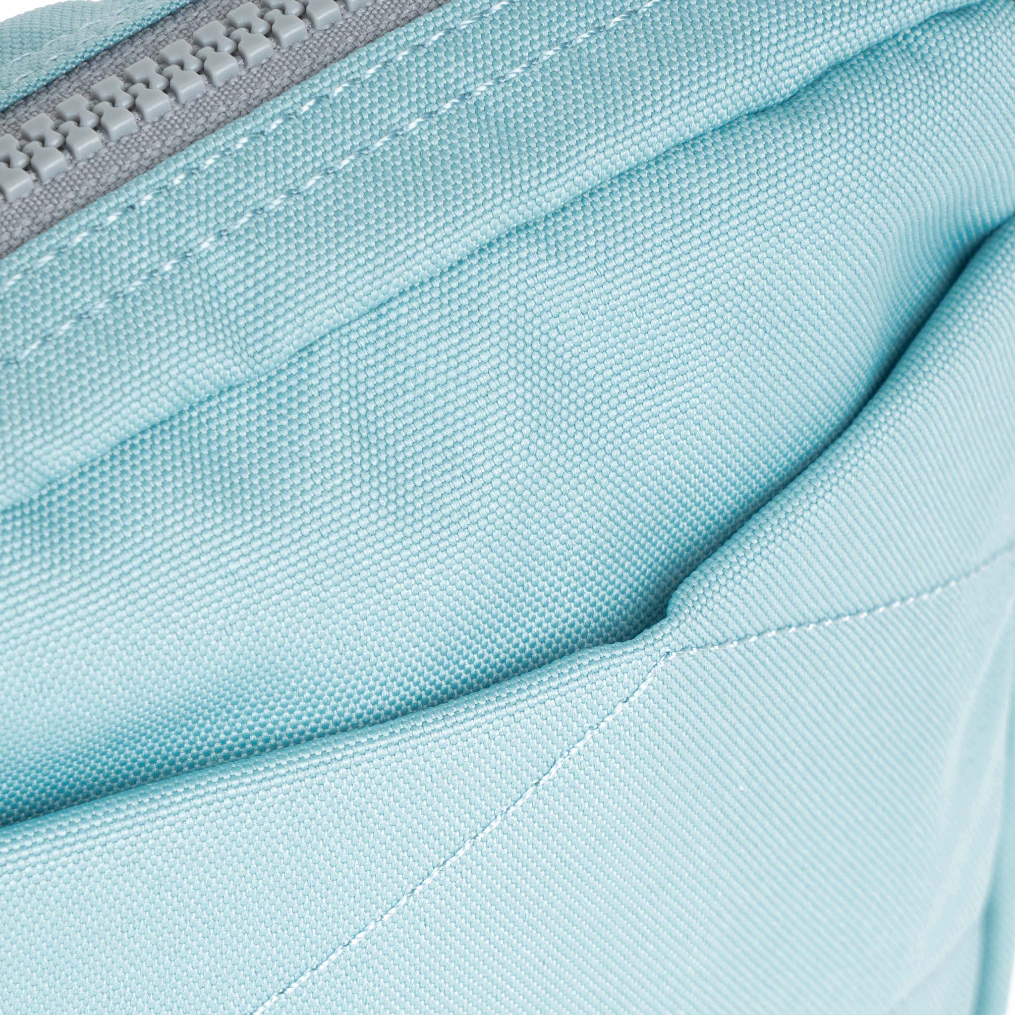 Bond Pocket Crossbody Bag in Spearmint - Image 6