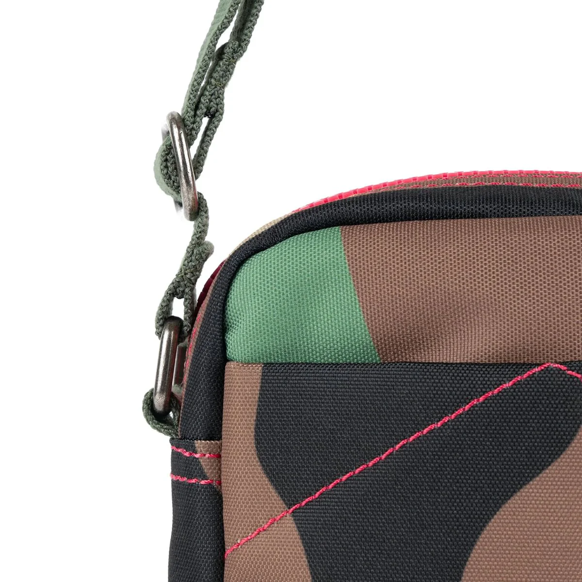 Bond Pocket Crossbody Bag in Vintage Camo - Image 6