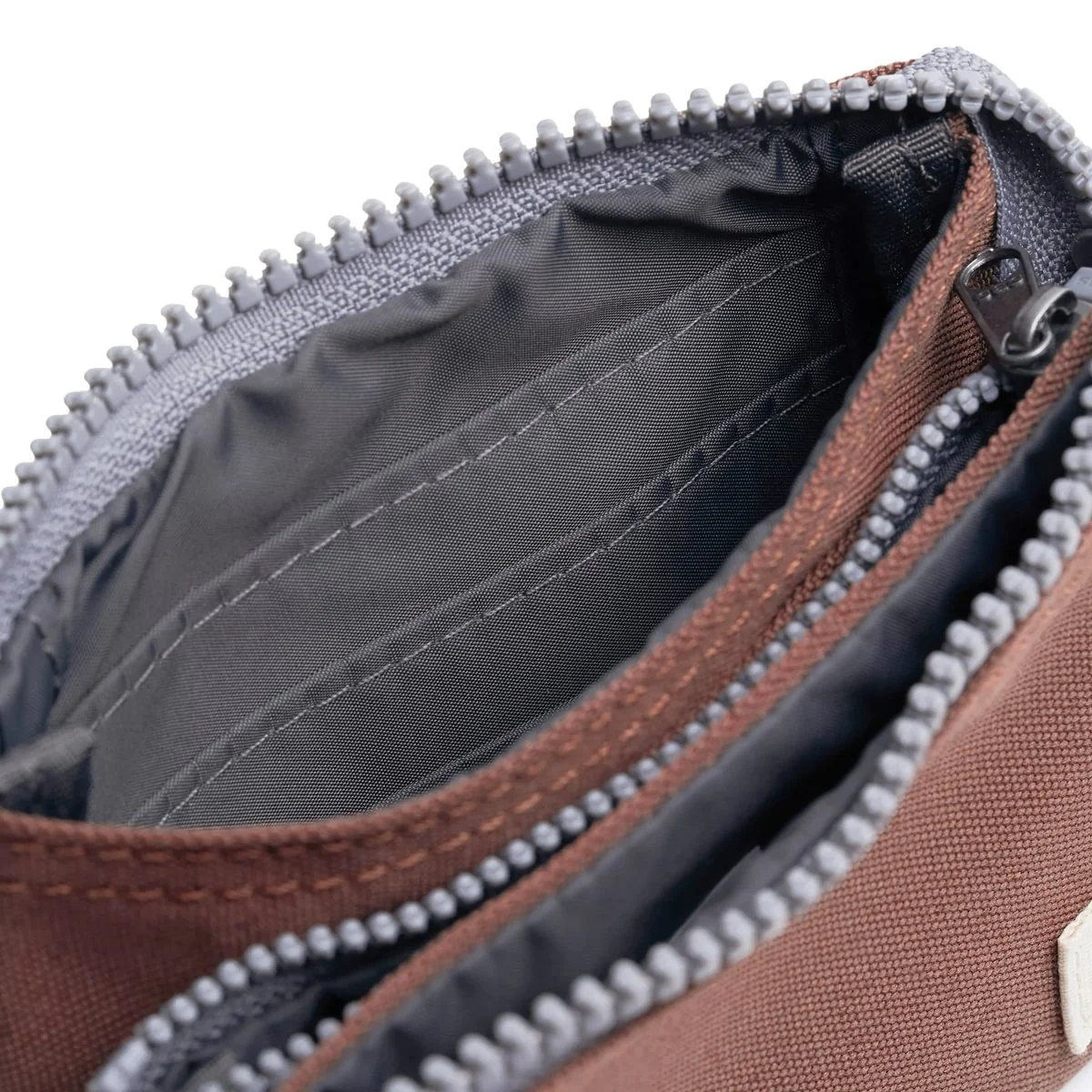 Carnaby Wallet in Coco - Image 5