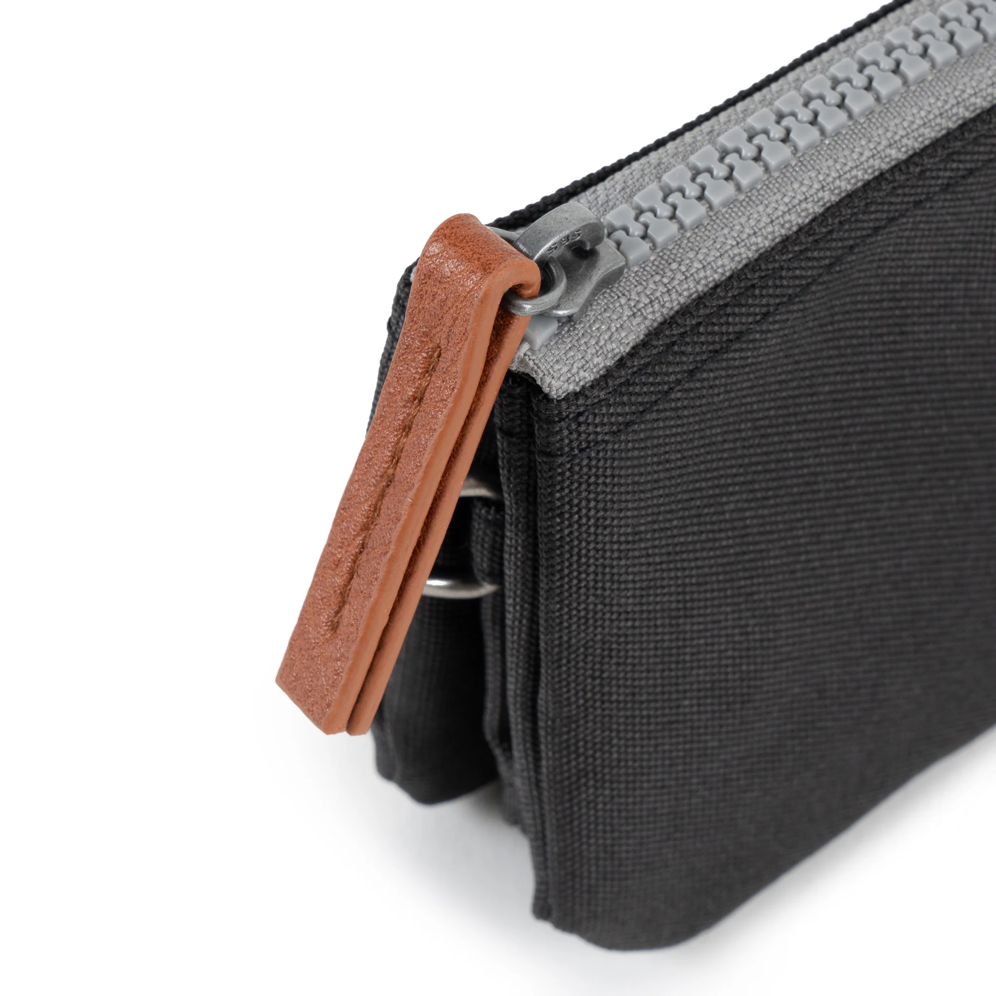 Carnaby Wallet in Ash - Image 8