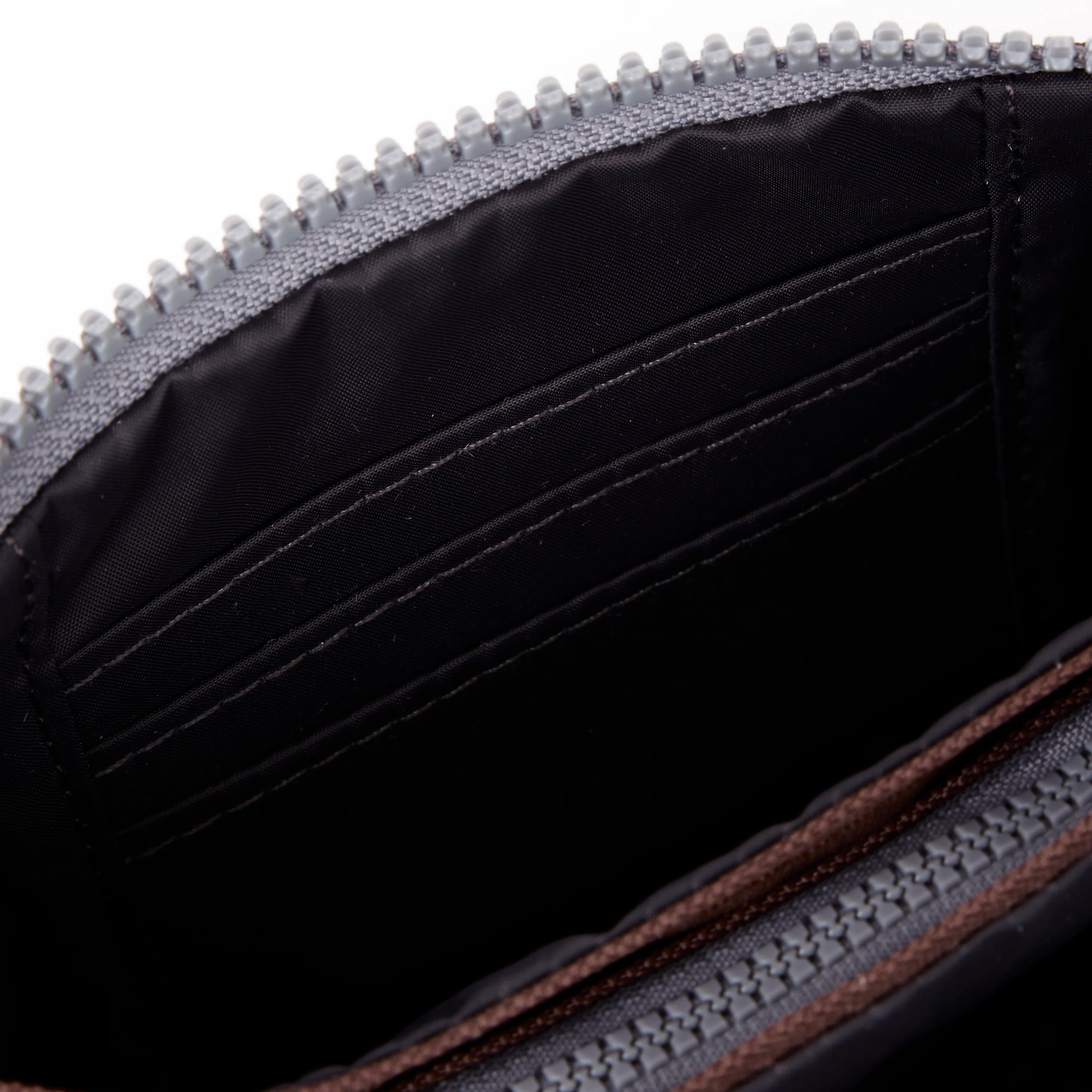 Carnaby Wallet in Cocoa - Image 5