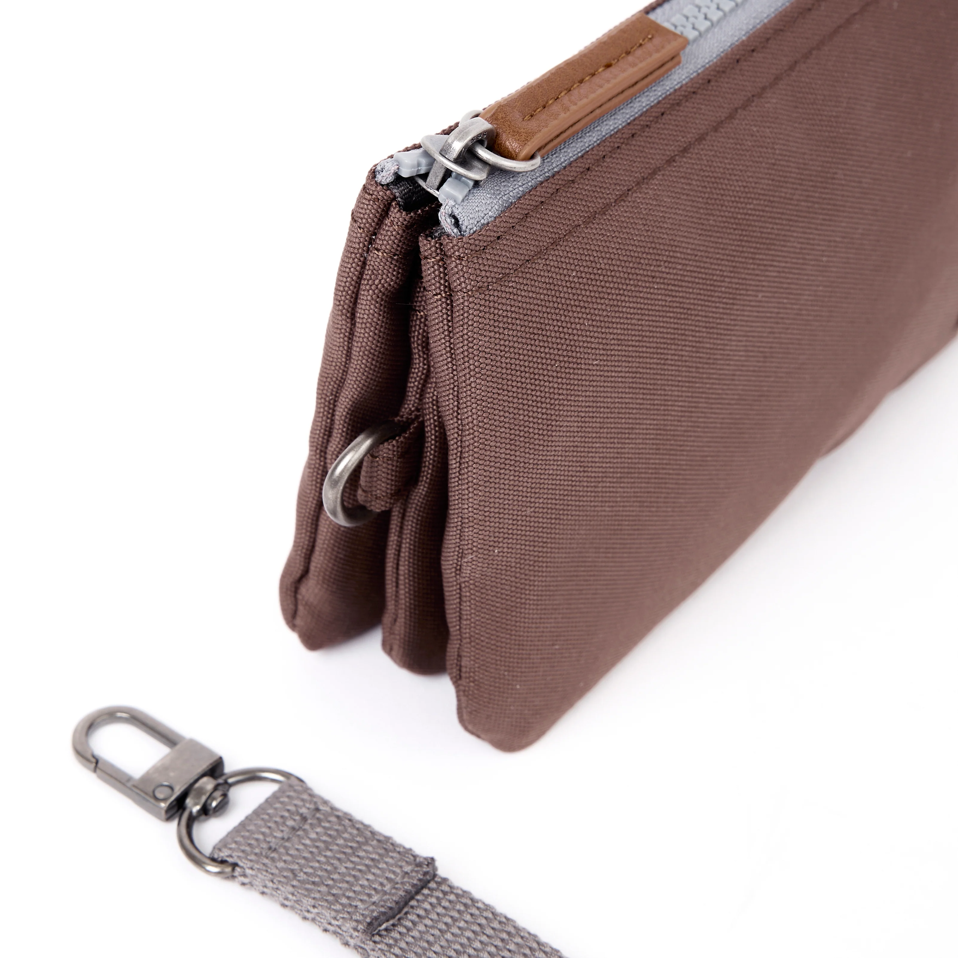 Carnaby Wallet in Cocoa - Image 6