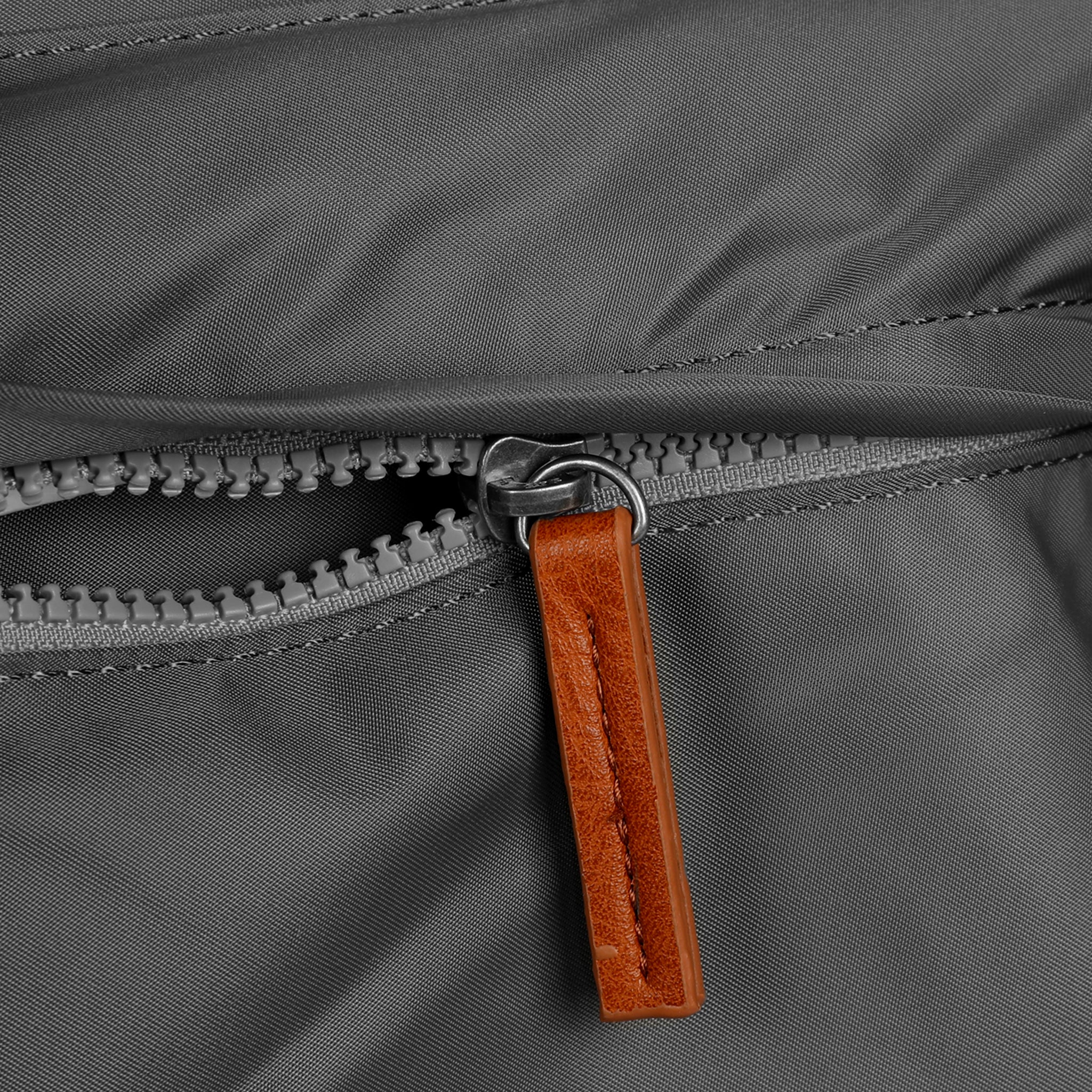 Kennington Crossbody Bag in Graphite - Image 4