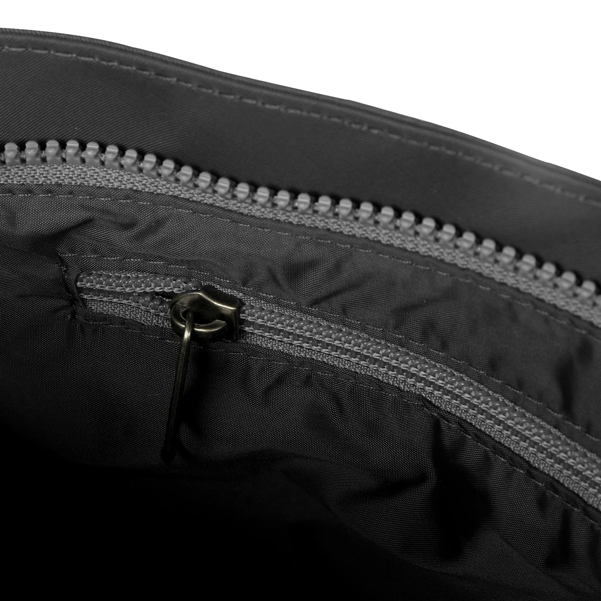 Kennington Crossbody Bag in Graphite - Image 6