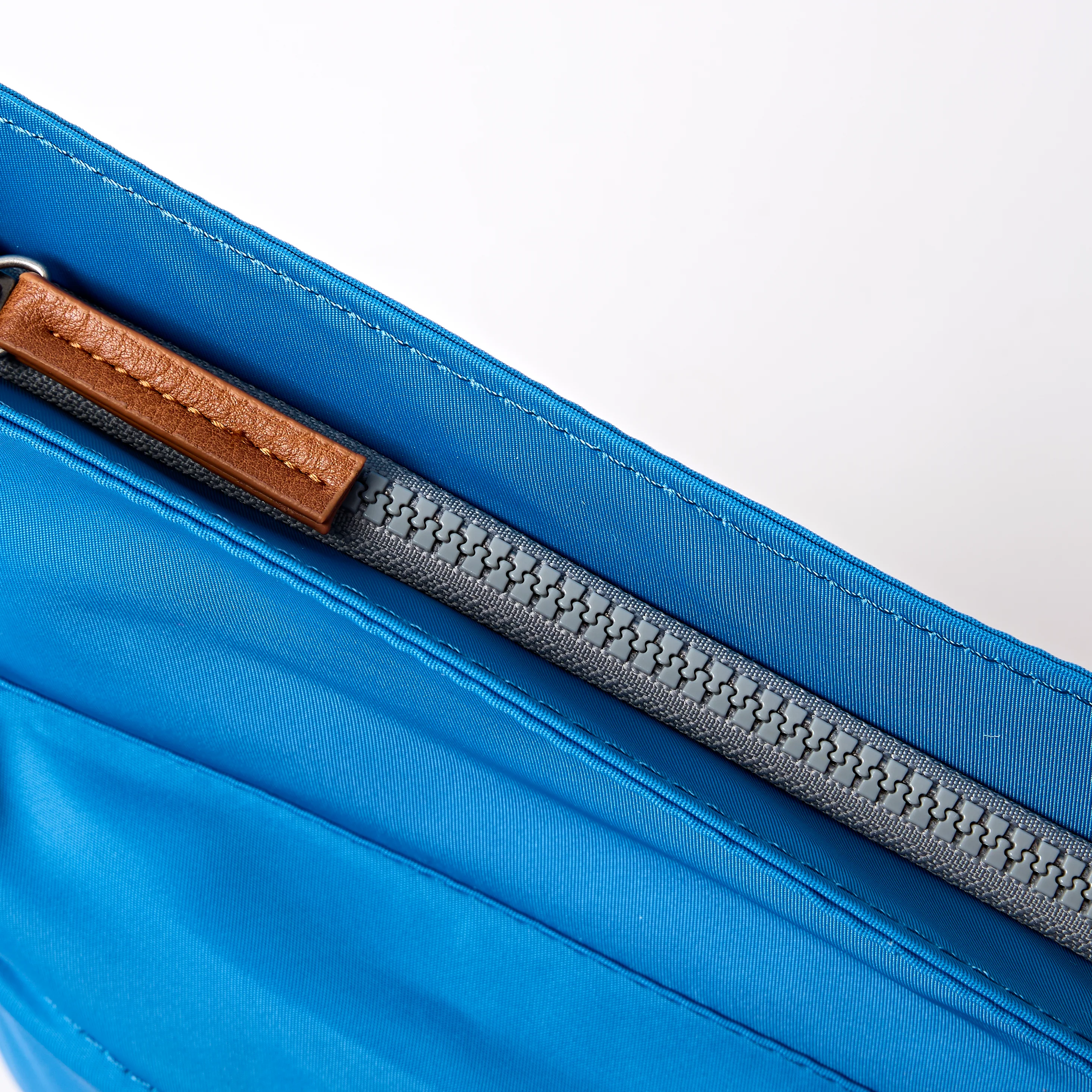Kennington Crossbody Bag in Malibu Blue - Image 5