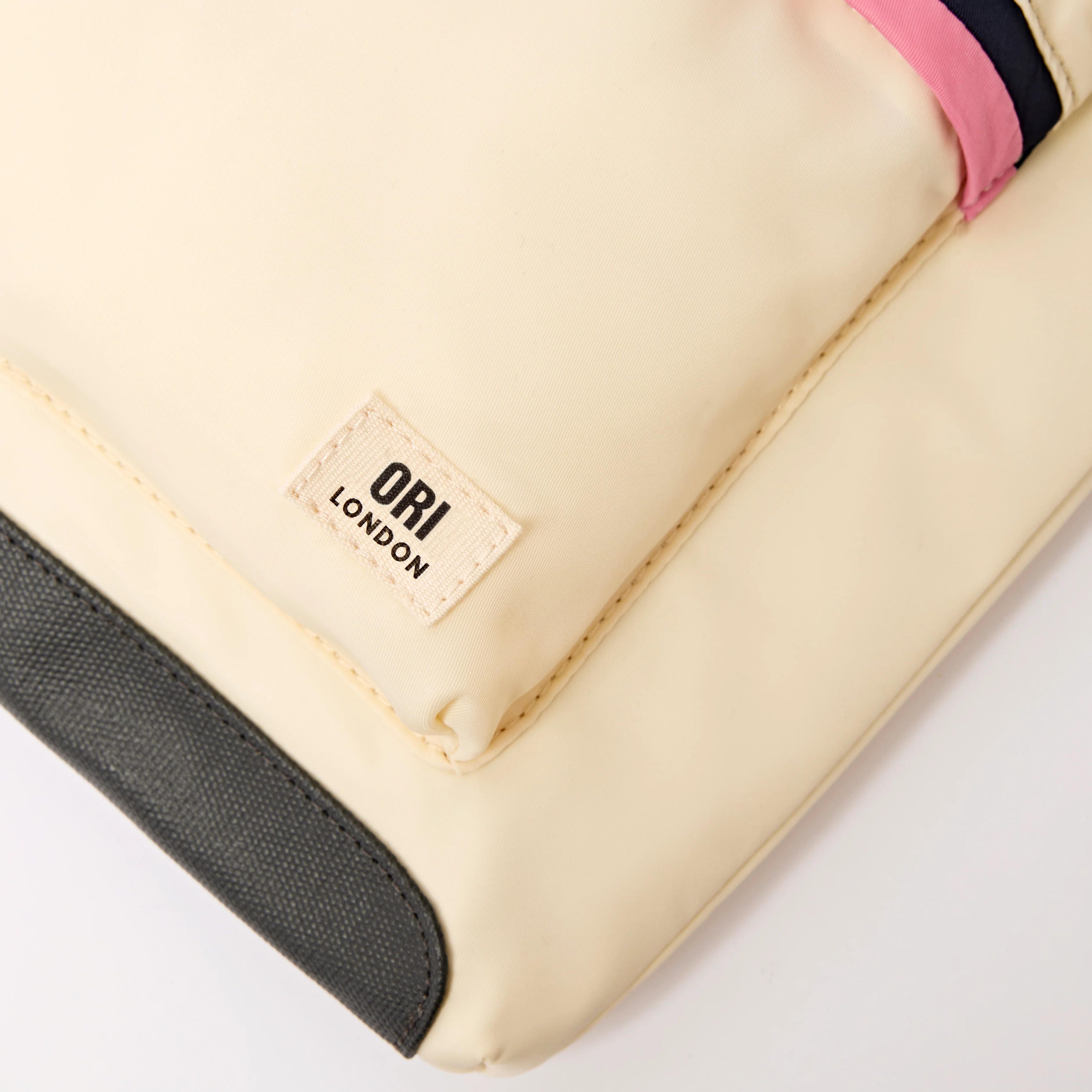 Kennington Crossbody Bag in Wax Paper Stripe - Image 8