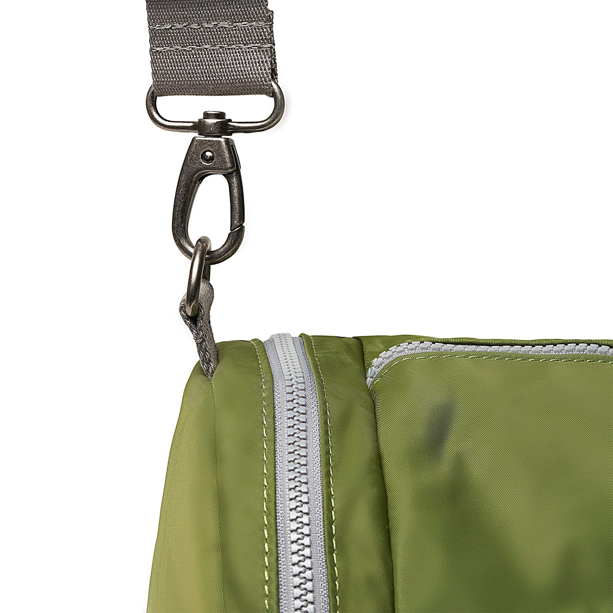 Luton Duffel Bag in Avocado - Image 5