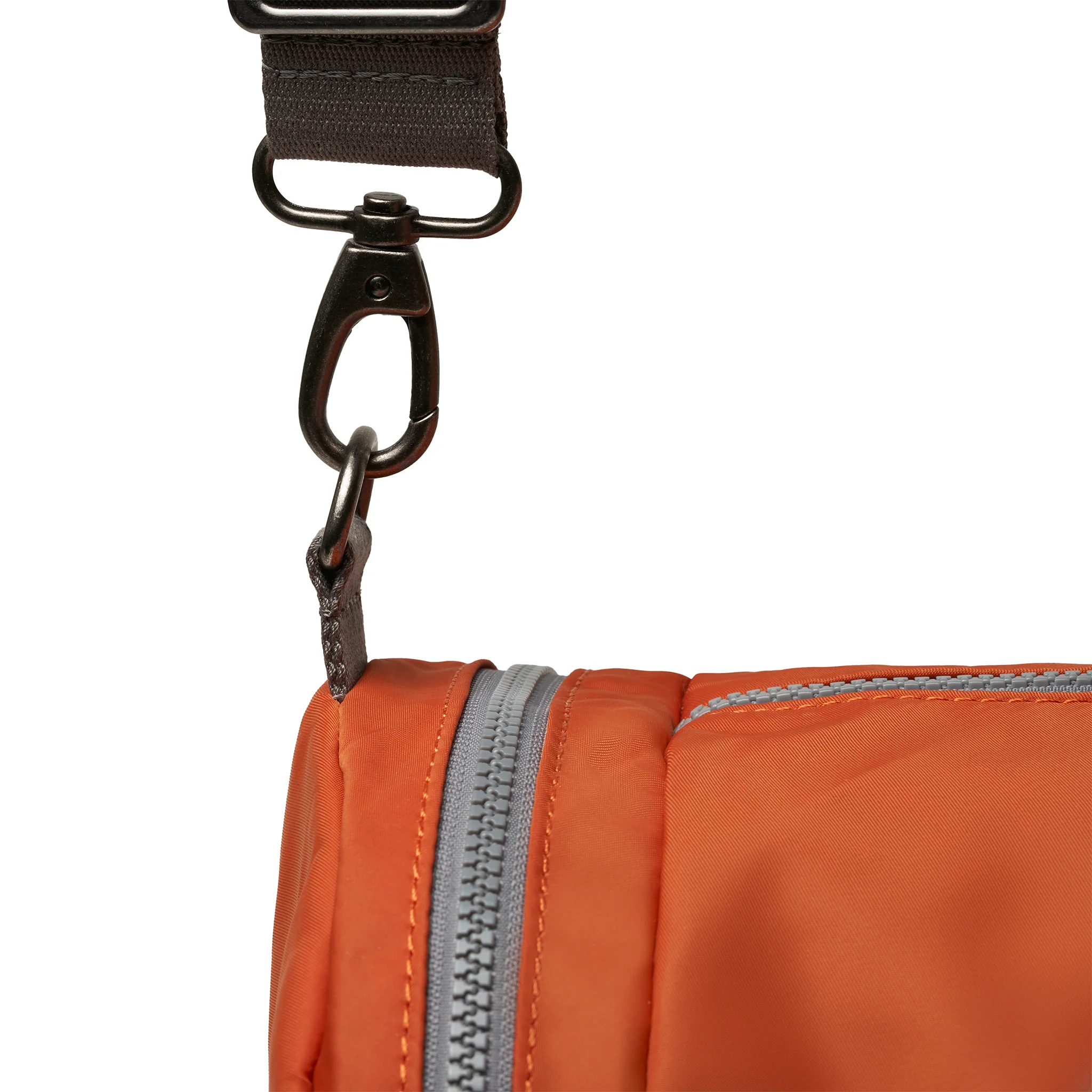 Luton Duffel Bag in Burnt Orange - Image 6