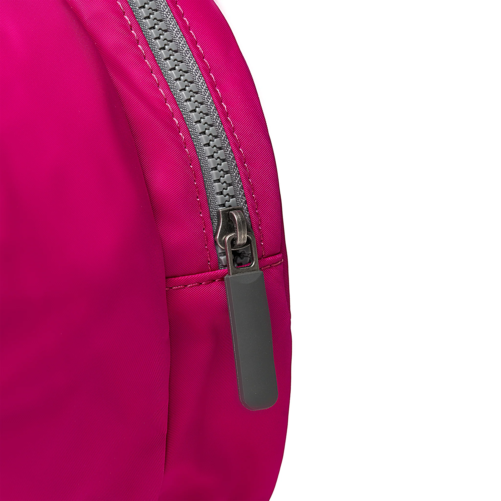 Luton Duffel in Candy - Image 5