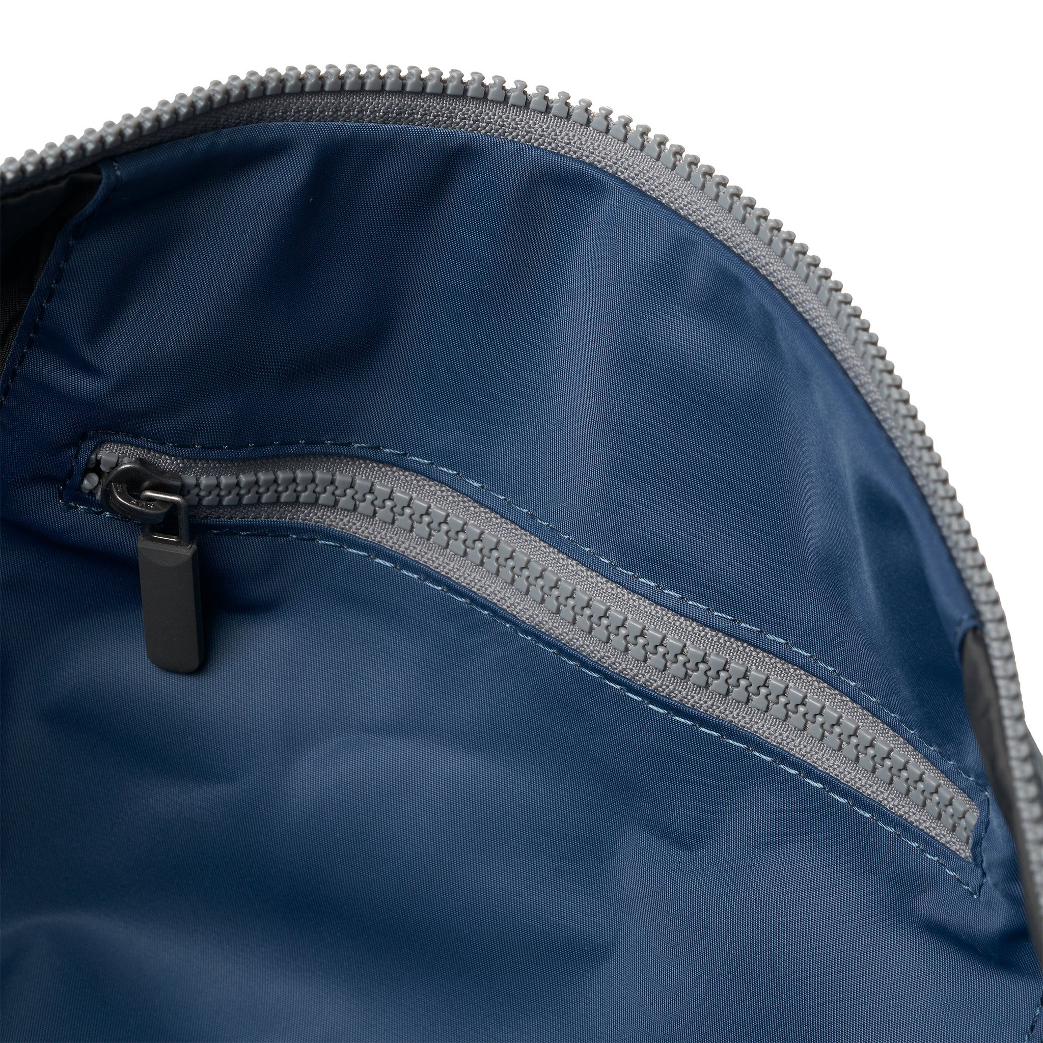 Luton Duffel Bag in Pacific - Image 5