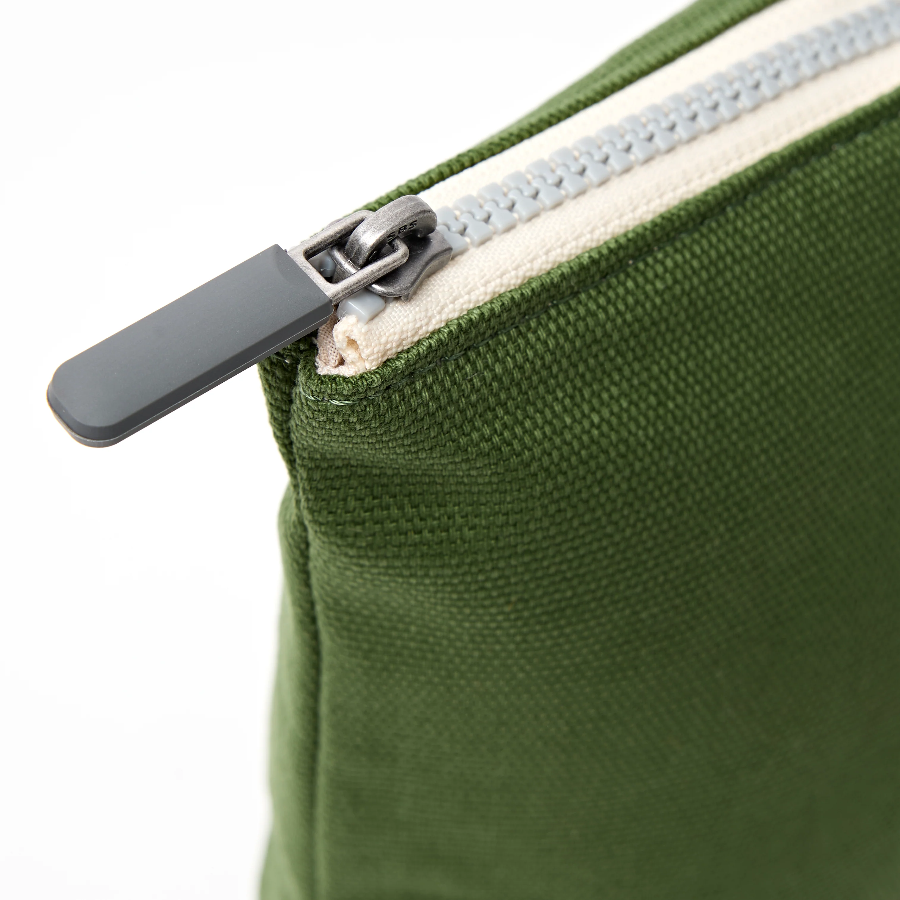 Maida Vale Pouch in Artichoke - Image 6
