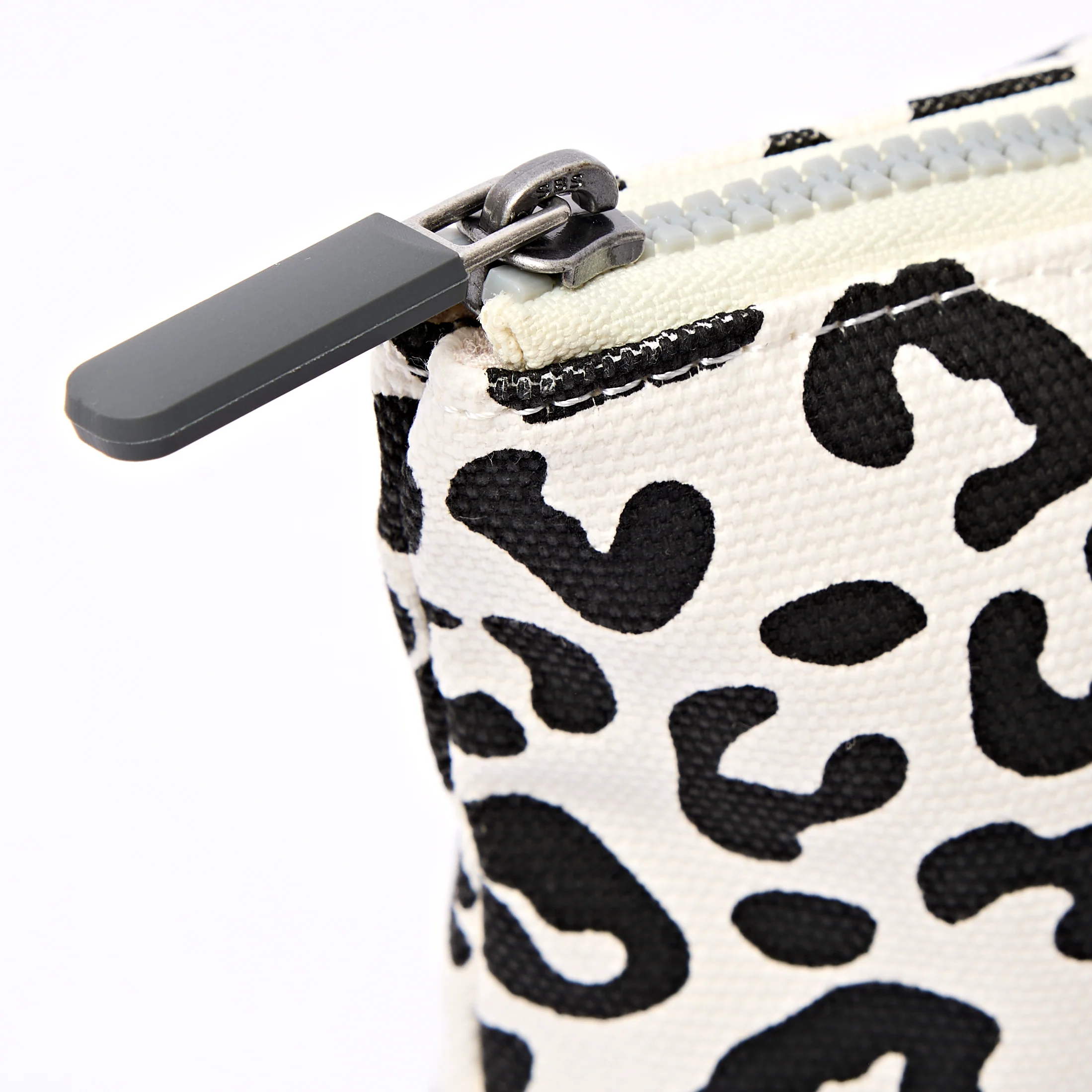 Maida Vale Pouch in Summer Leopard - Image 6