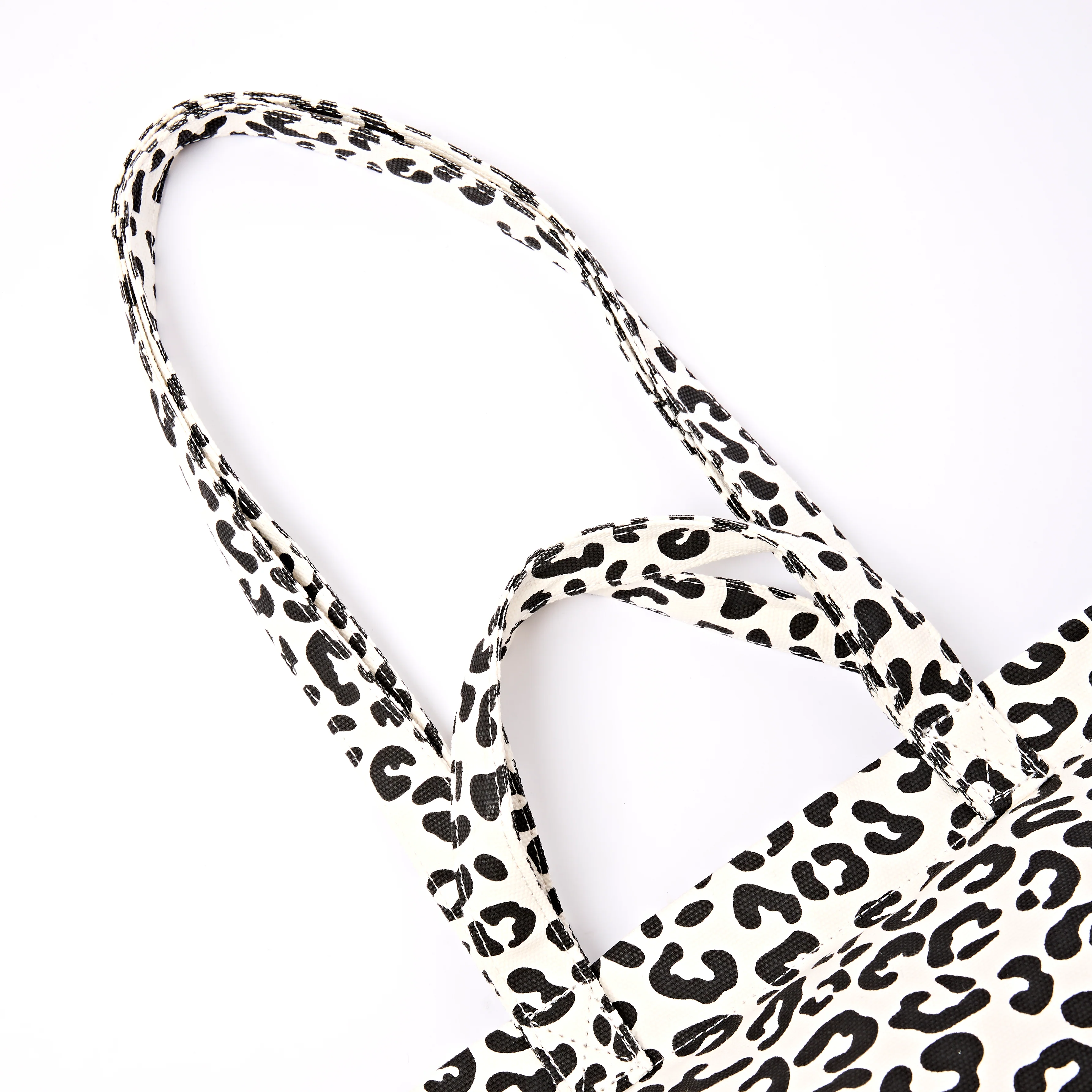 Marylebone Tote Bag in Summer Leopard - Image 7