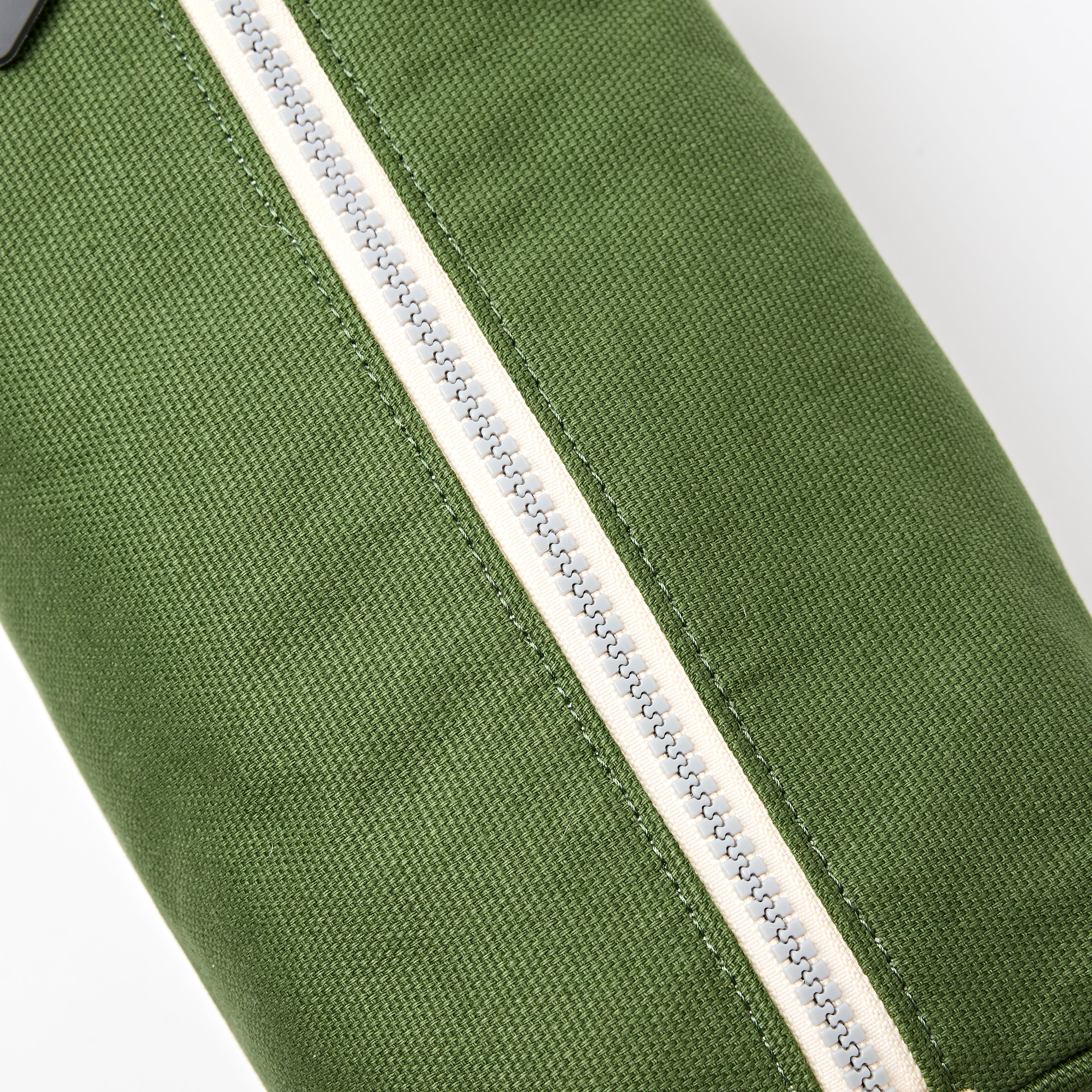 Mayfair Wash Bag in Artichoke - Image 5