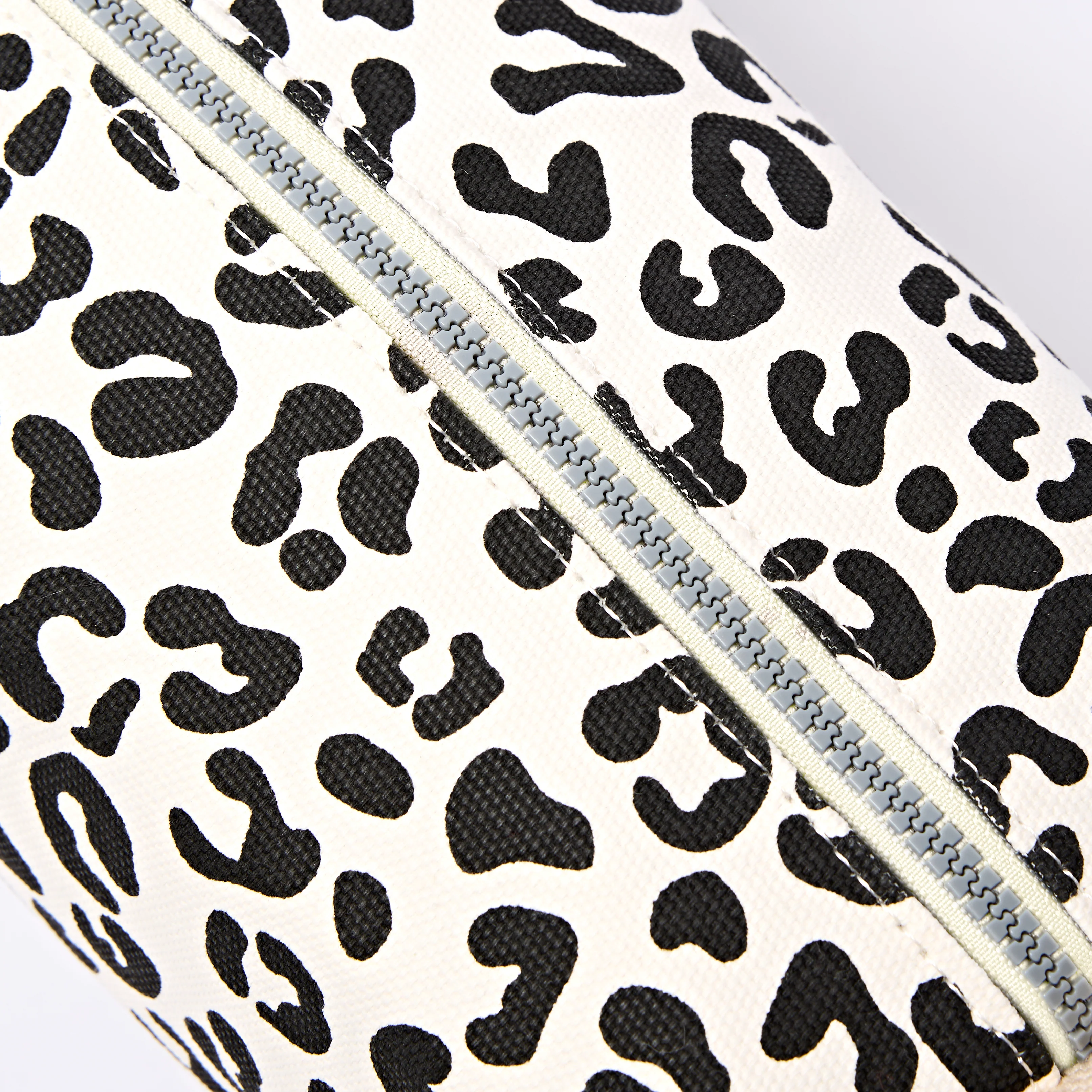 Mayfair Wash Bag in Summer Leopard - Image 5