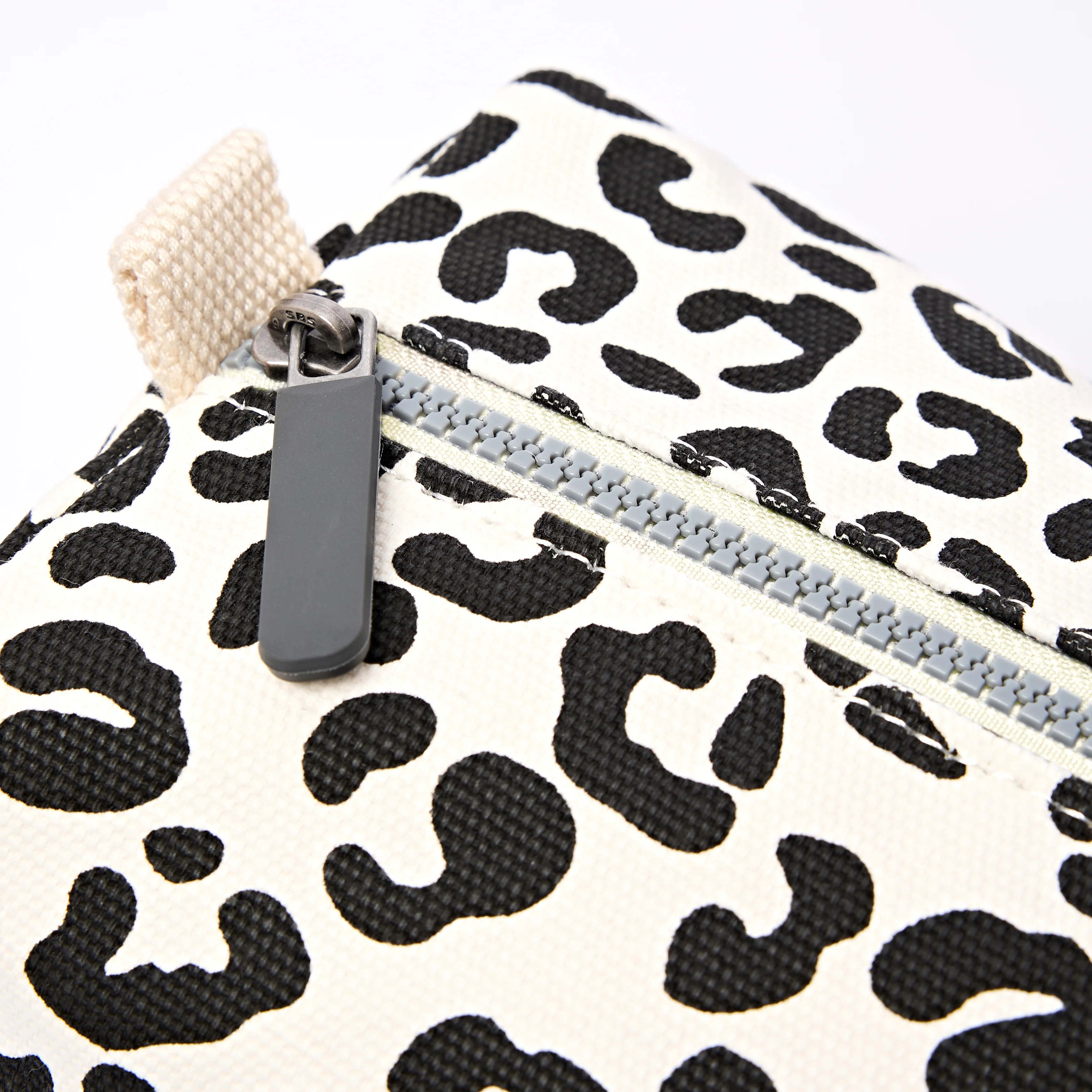 Mayfair Wash Bag in Summer Leopard - Image 6