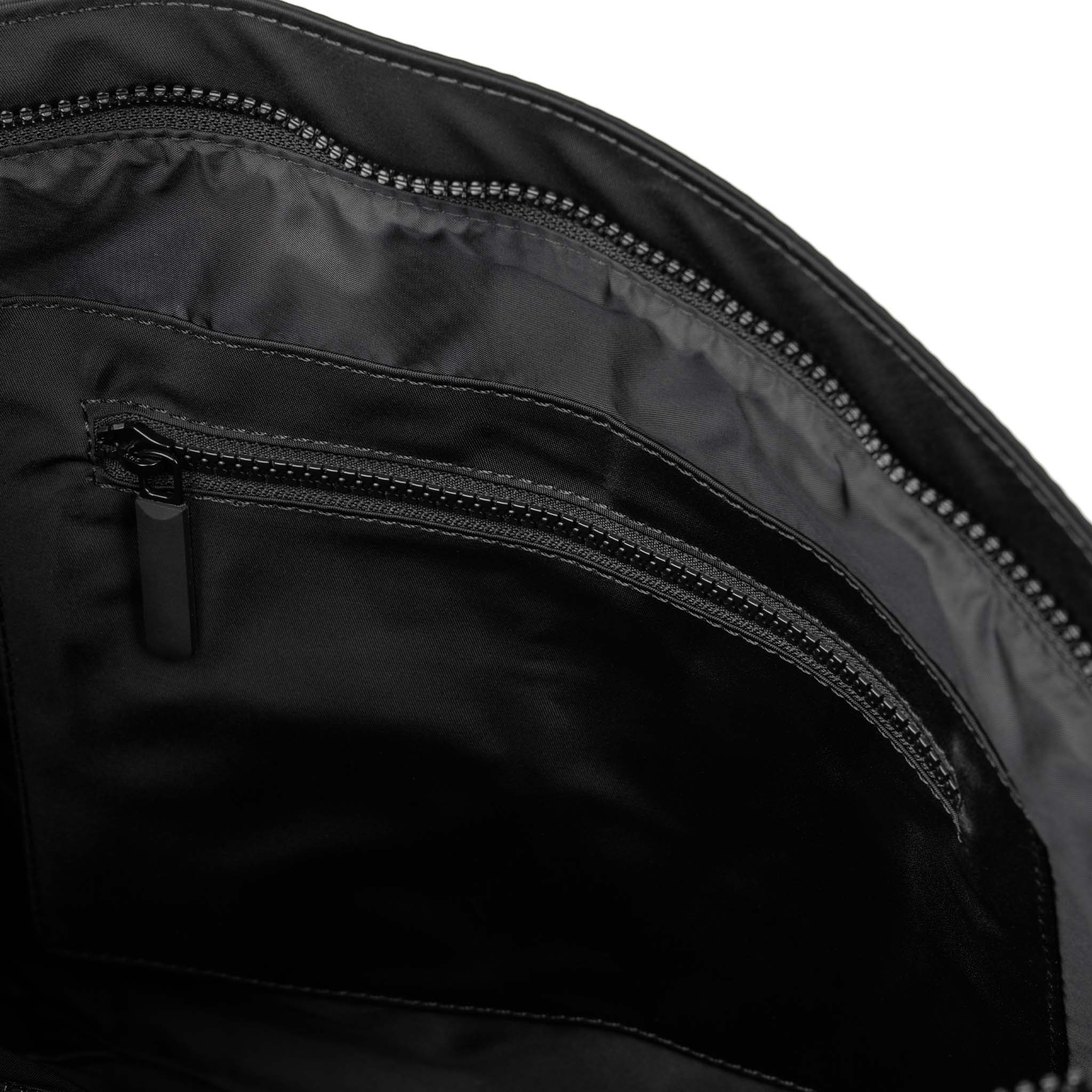 All Black Moorgate Messenger Bag in Black - Image 4
