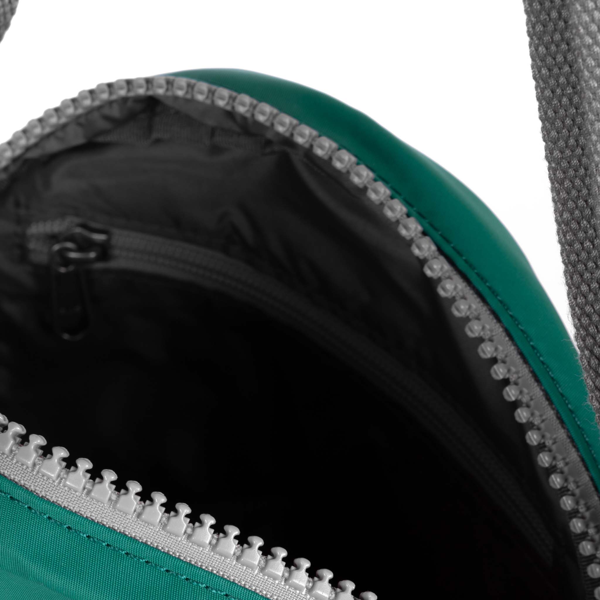 Paddington Crossbody Bag in Emerald - Image 5