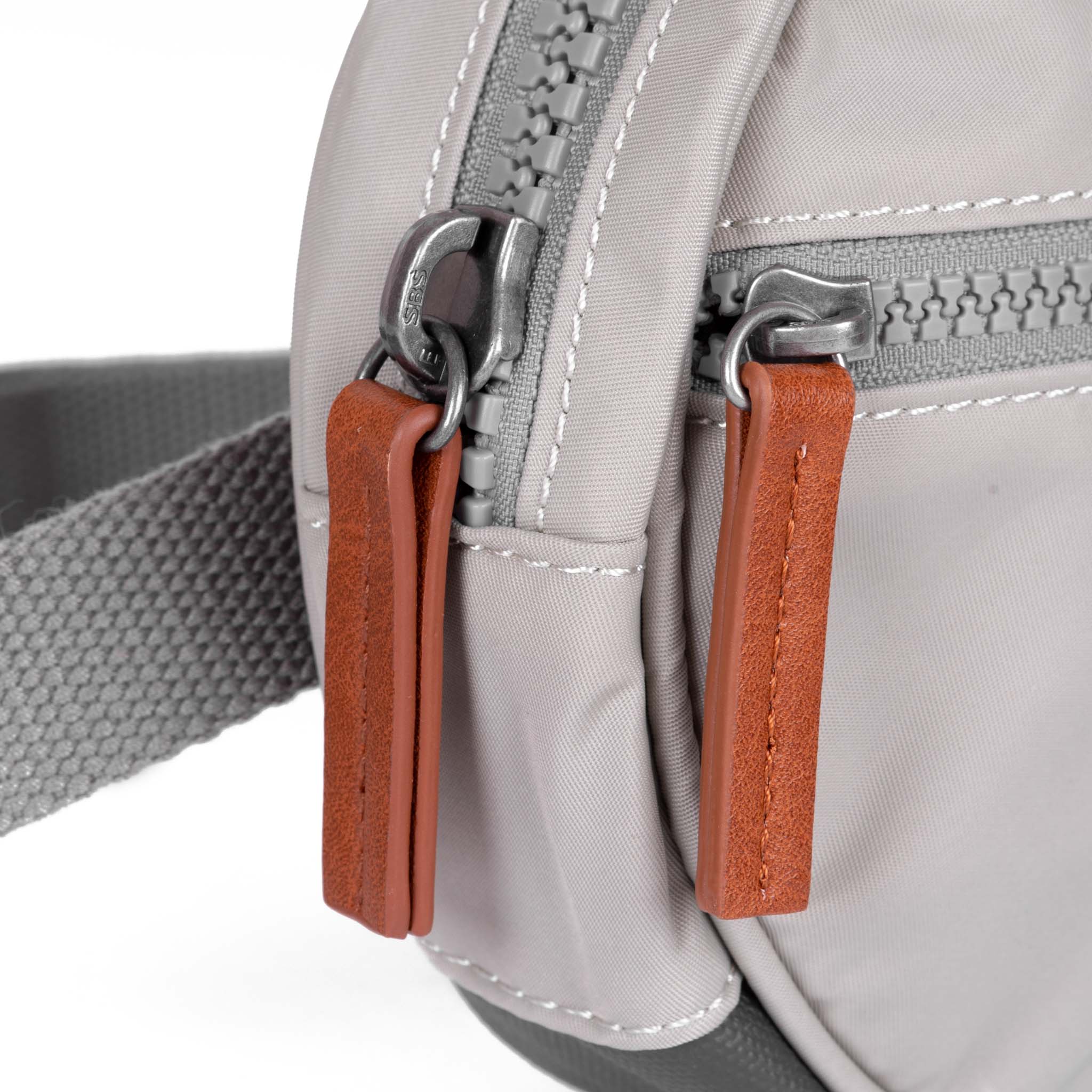 Paddington Hip Bag in Mist - Image 6