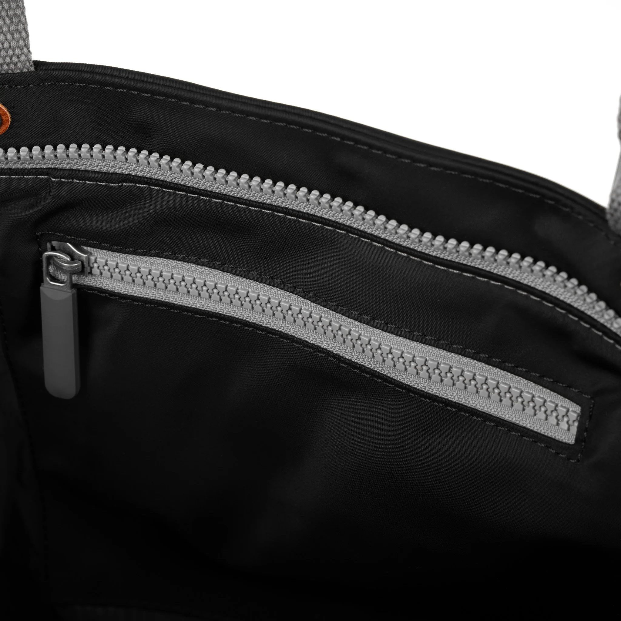 Trafalgar Tote Bag in Black - Image 6