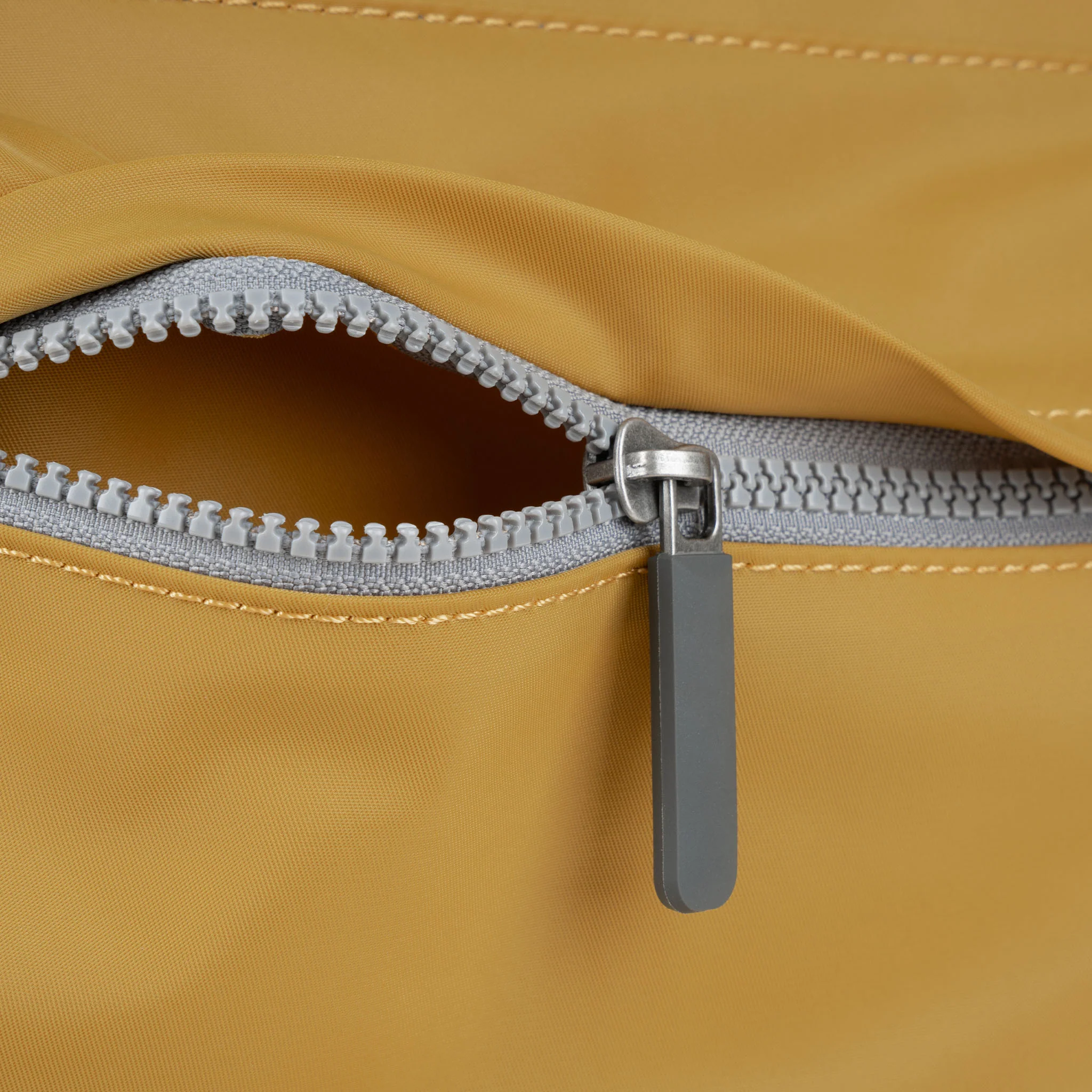 Trafalgar Tote Bag in Corn - Image 5