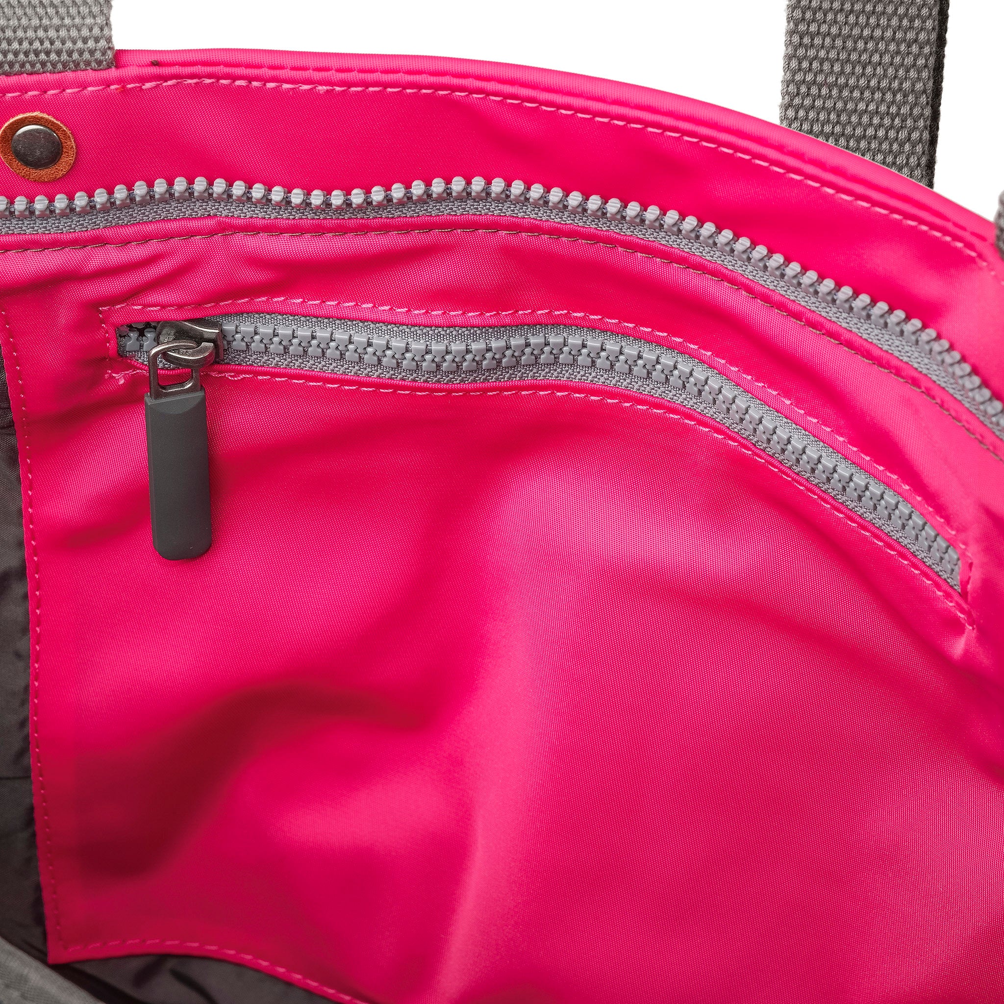 Trafalgar Tote Bag in Sparkling Cosmo - Image 6