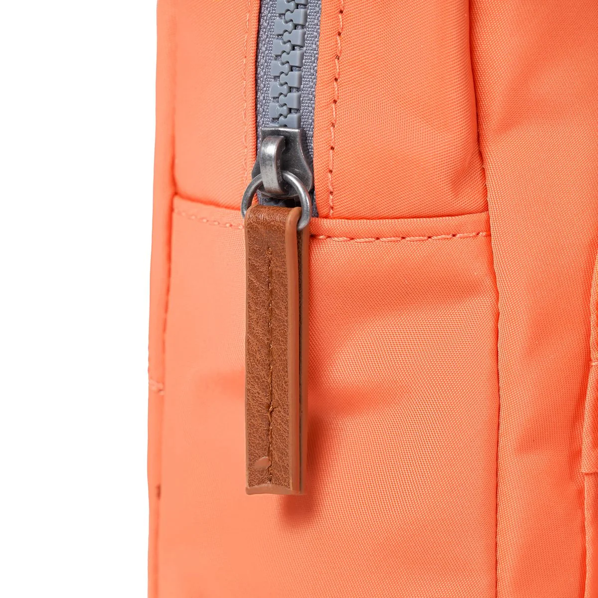 Willesden Sling Bag in Firecracker - Image 5