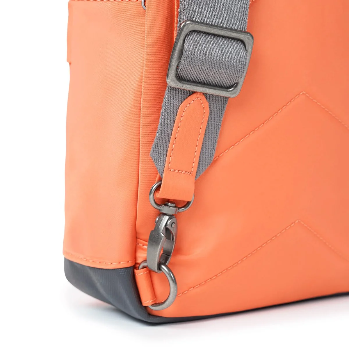 Willesden Sling Bag in Firecracker - Image 6