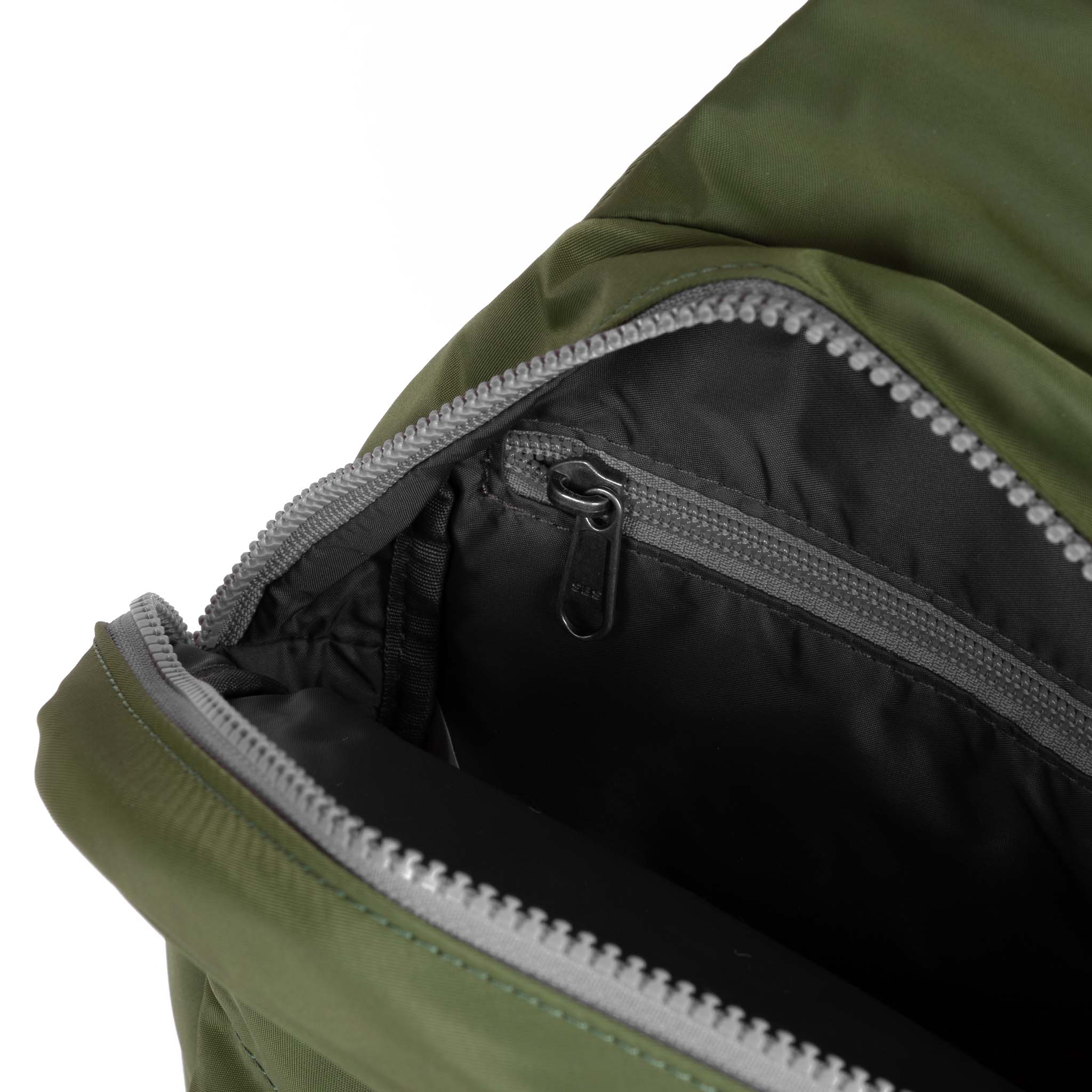 Willesden Sling Bag in Avocado - Image 7
