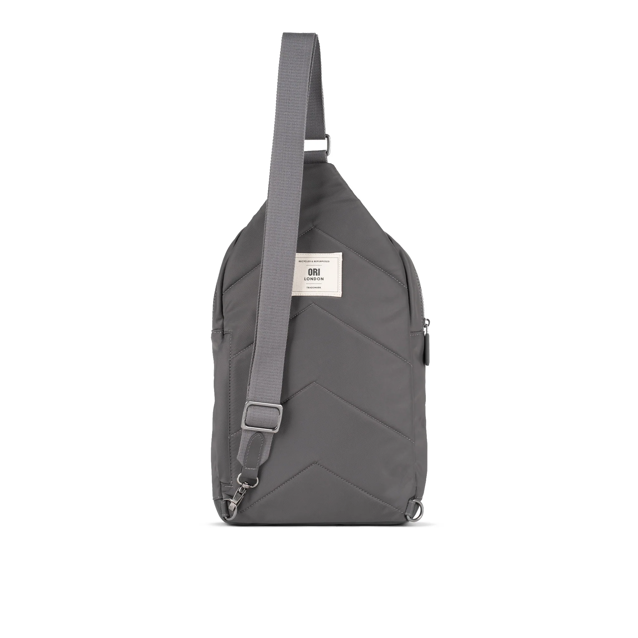 Willesden XL Sling Bag in Graphite - Image 10