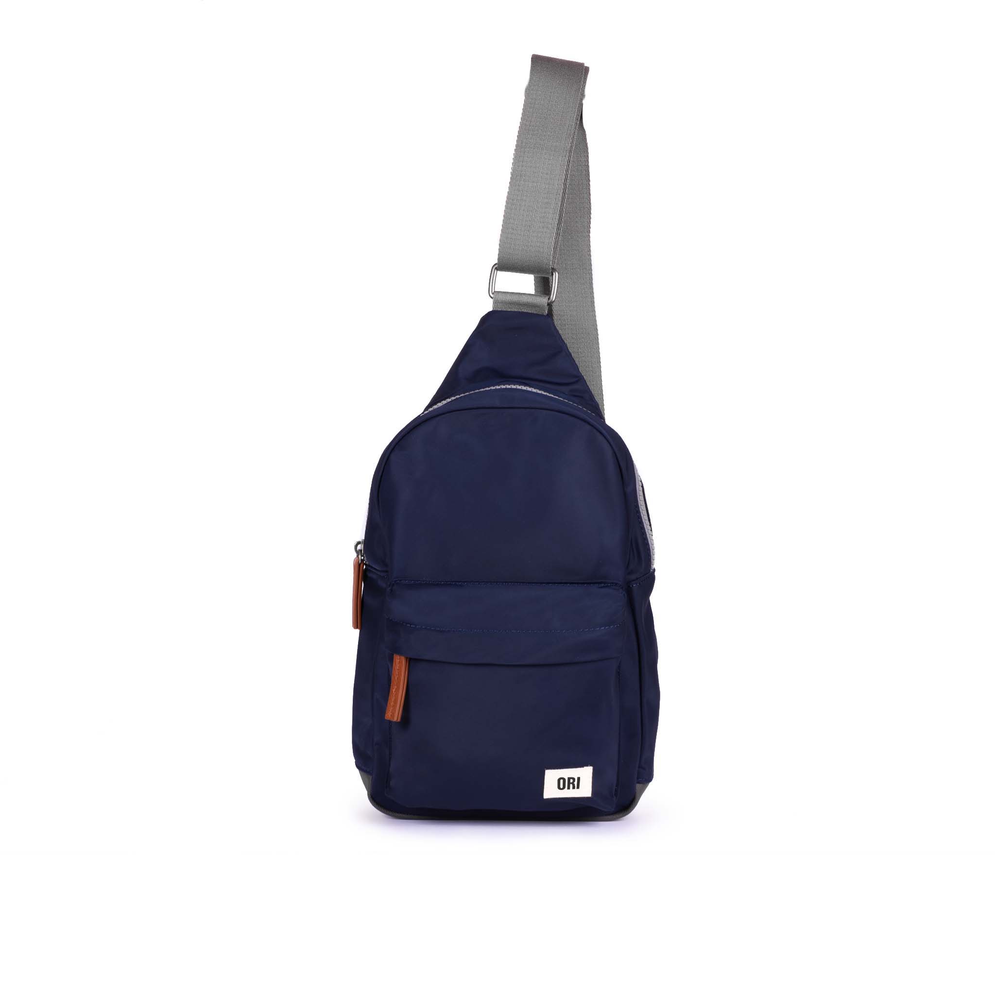 Willesden Sling Bag in Midnight
