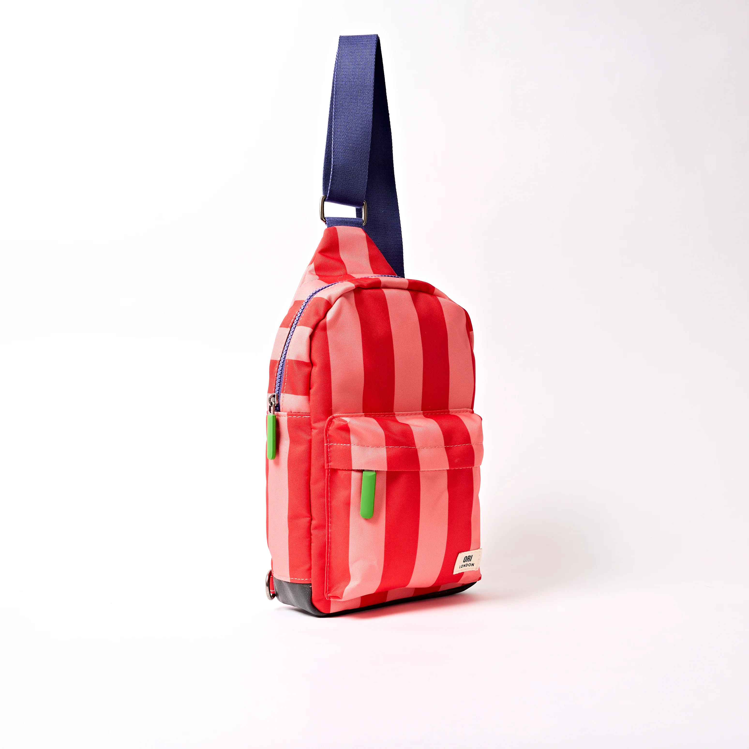Willesden Sling Bag in Circus Print - Image 3