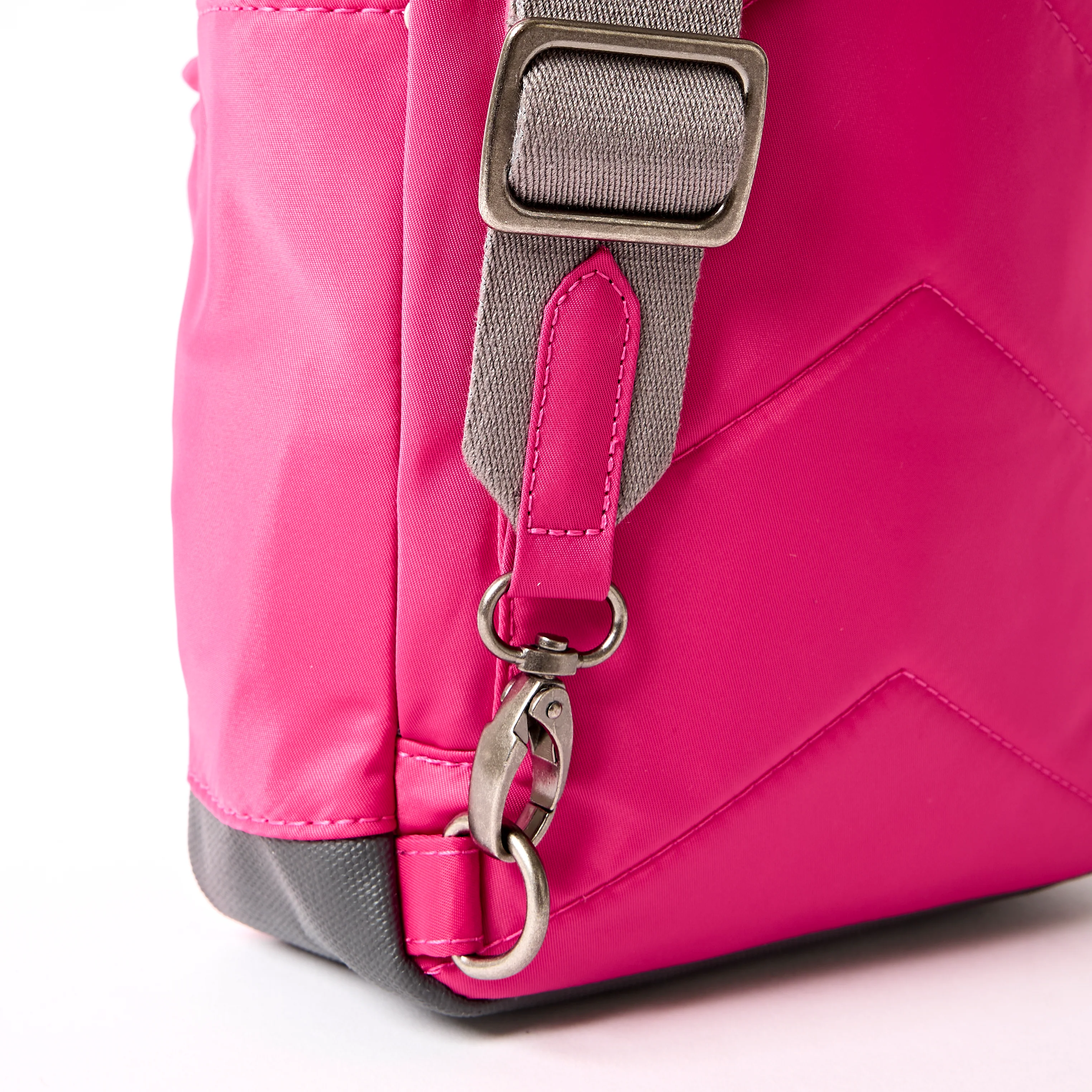 Willesden Sling Bag in Granita Red - Image 6