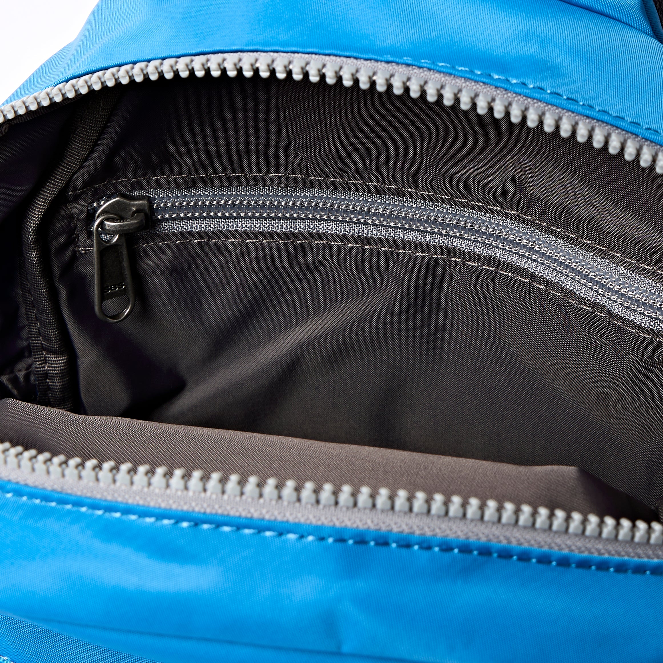 Willesden Sling Bag in Malibu Blue - Image 4
