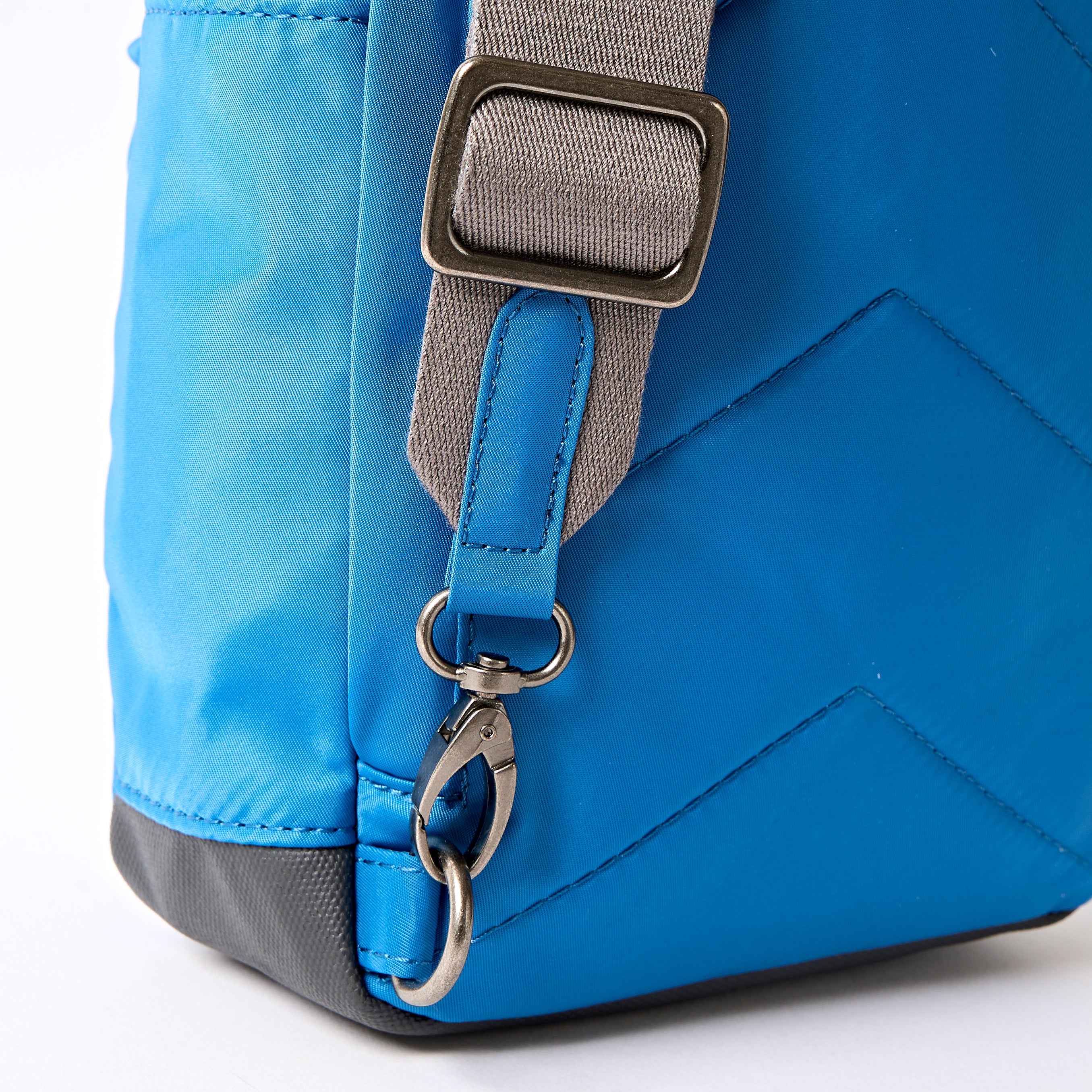 Willesden Sling Bag in Malibu Blue - Image 6
