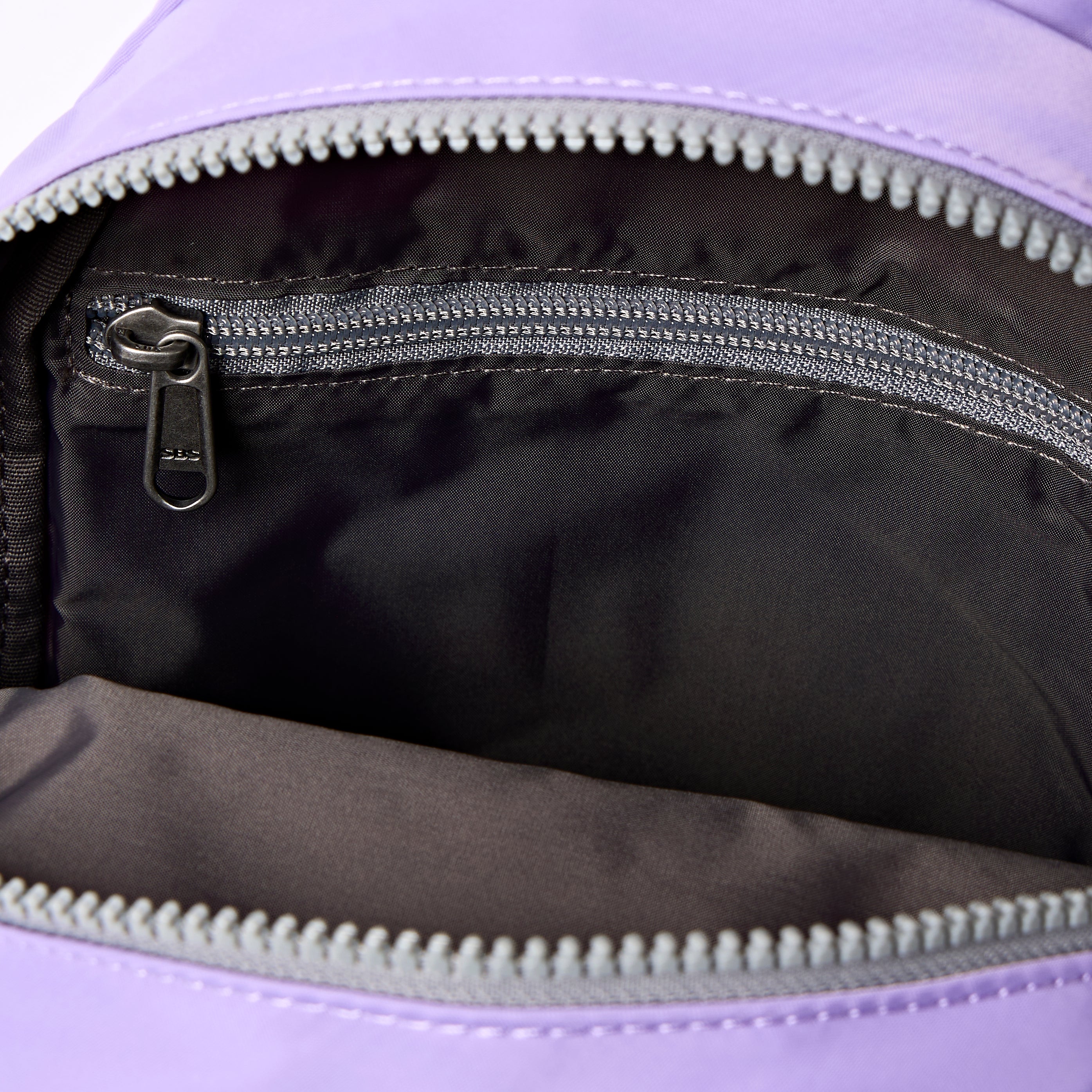 Willesden Sling Bag in Thistle Bloom - Image 5
